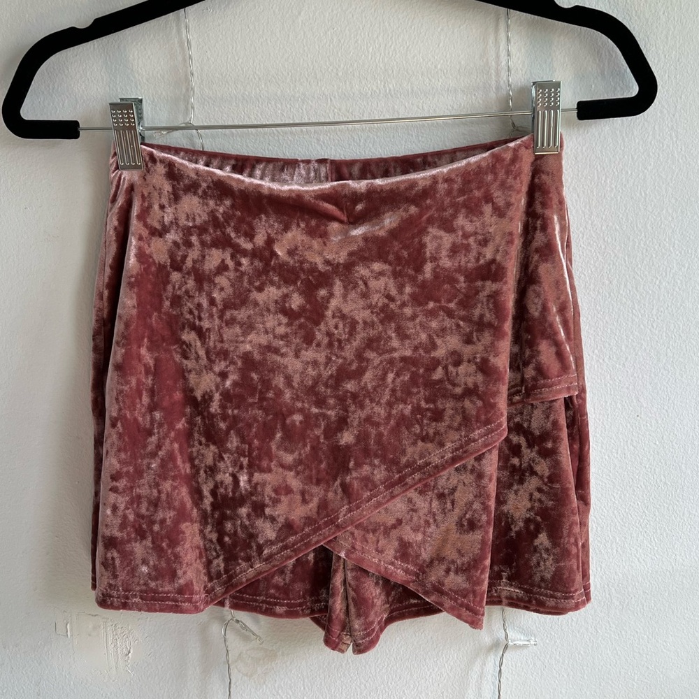 Missguided Velvet Skort